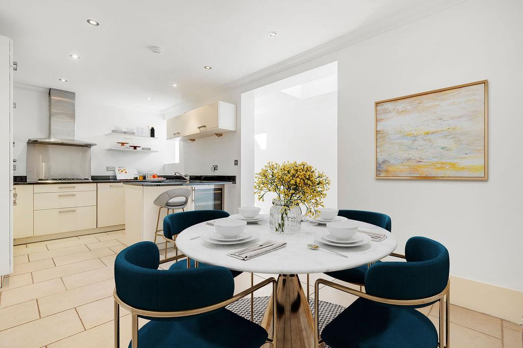 2 bedroom flat for sale 0