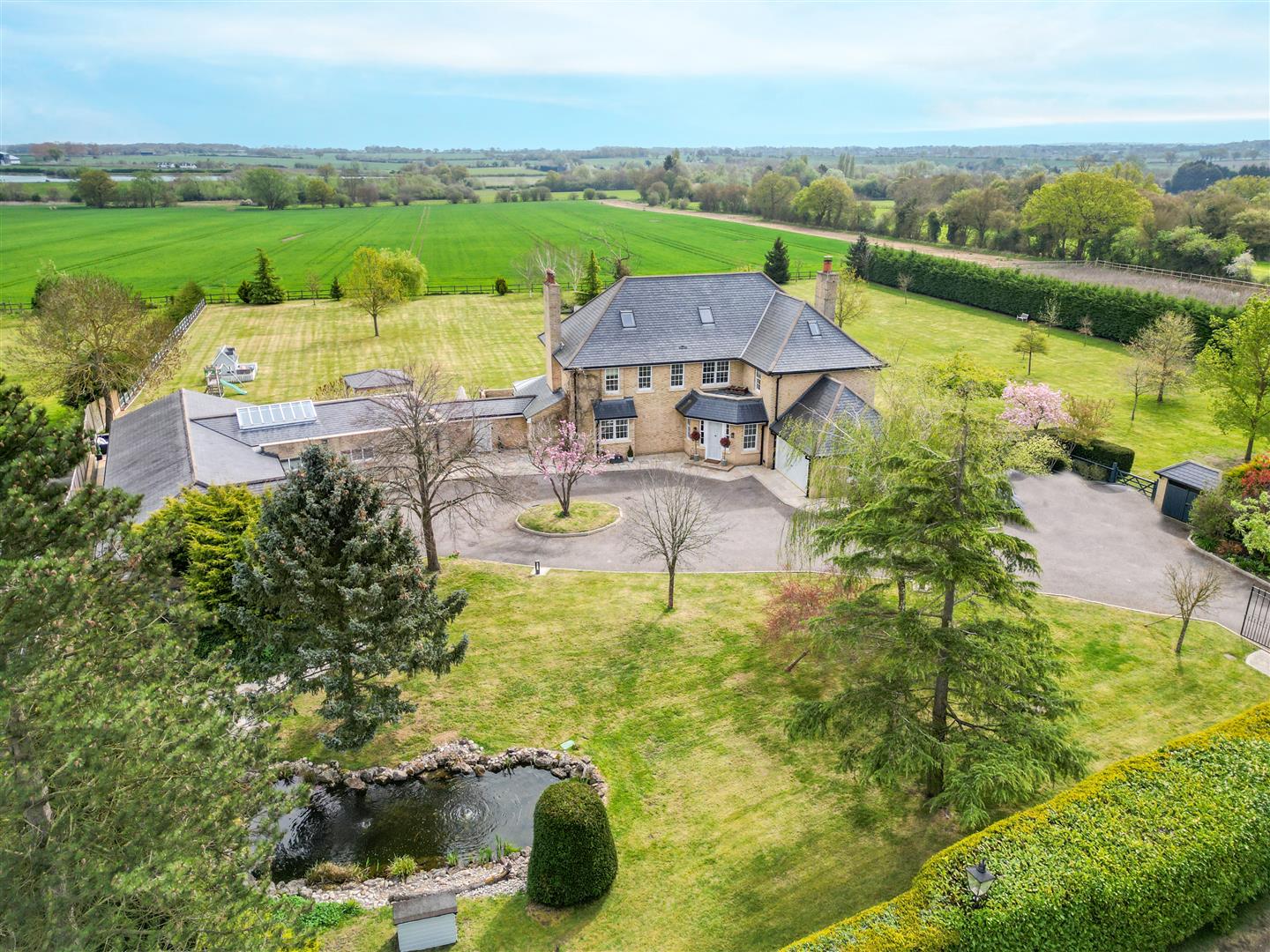 5 bedroom detached new house for sale in East Hoathly