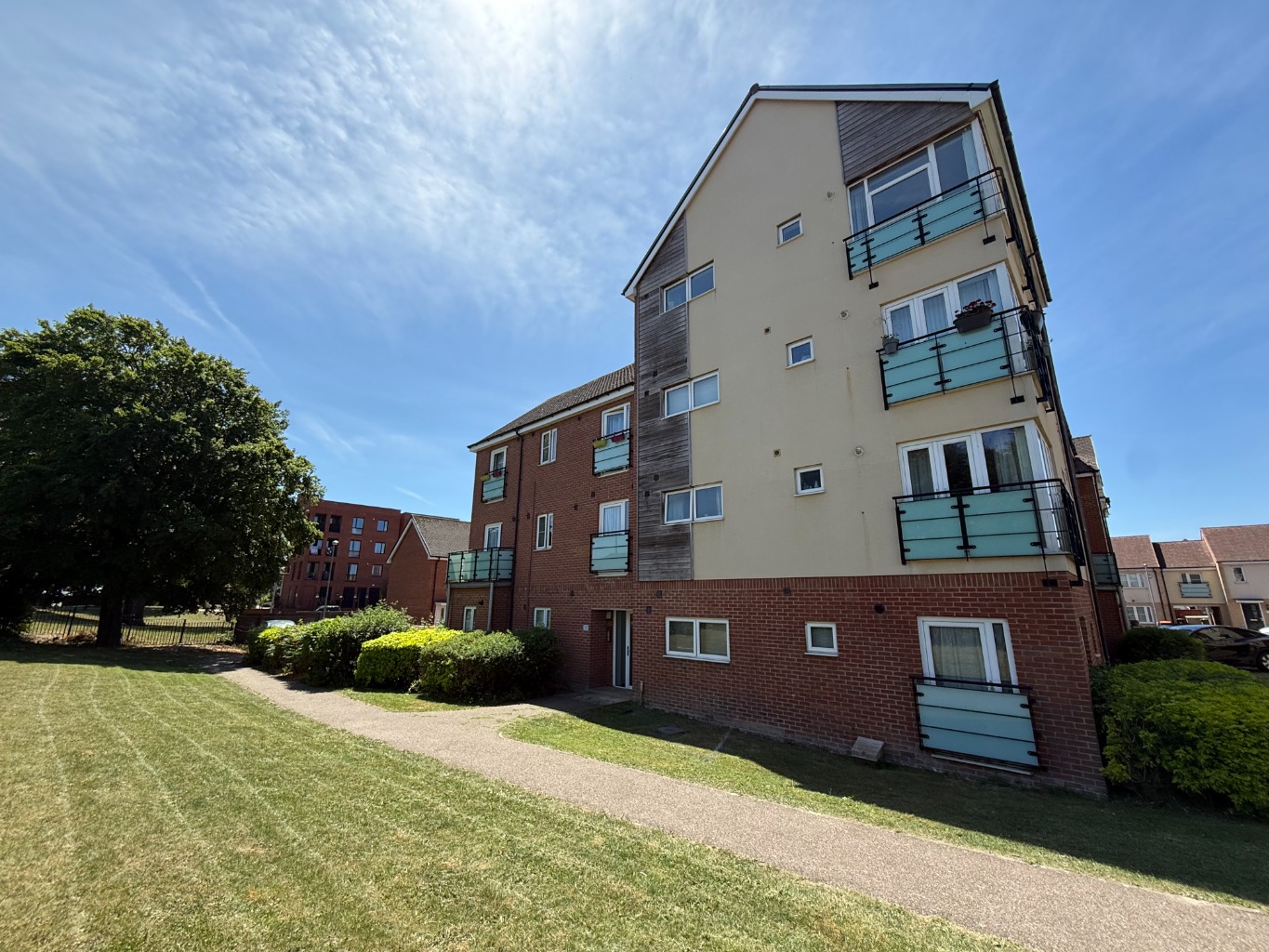 45 Leyland Road, Dunstable, Bedfordshire photo 5