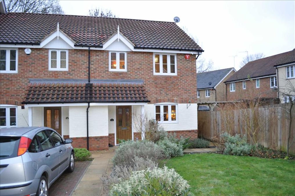 Free property report 16 Badgers Rise, Woodley, RG5 3AJ Chimnie