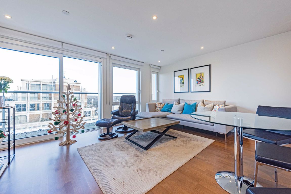 Free property report Flat 106, Admiralty Building, 17 Henry Macaulay