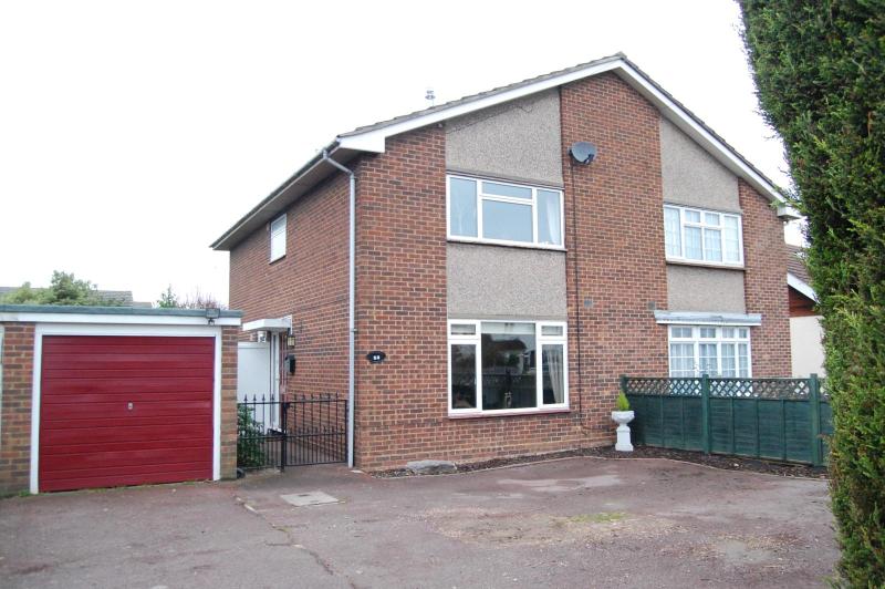 Free property report 53 Blackmore Road, Kelvedon Hatch, CM15 0BE Chimnie