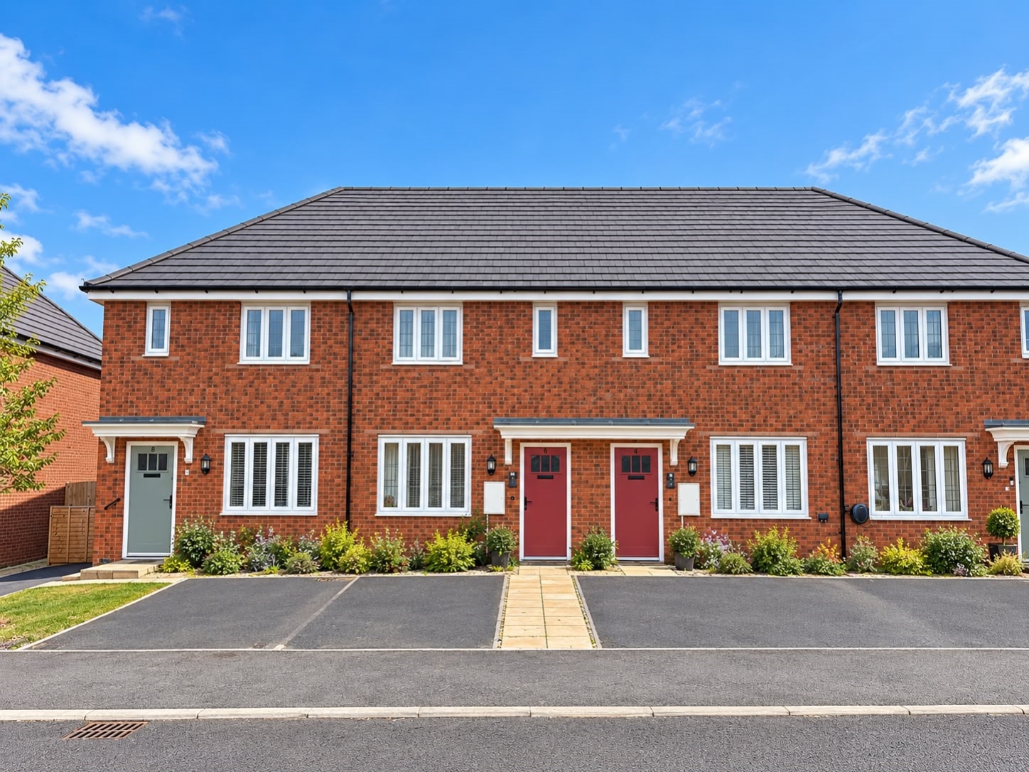 6, Astill Row, Carterton photo 2