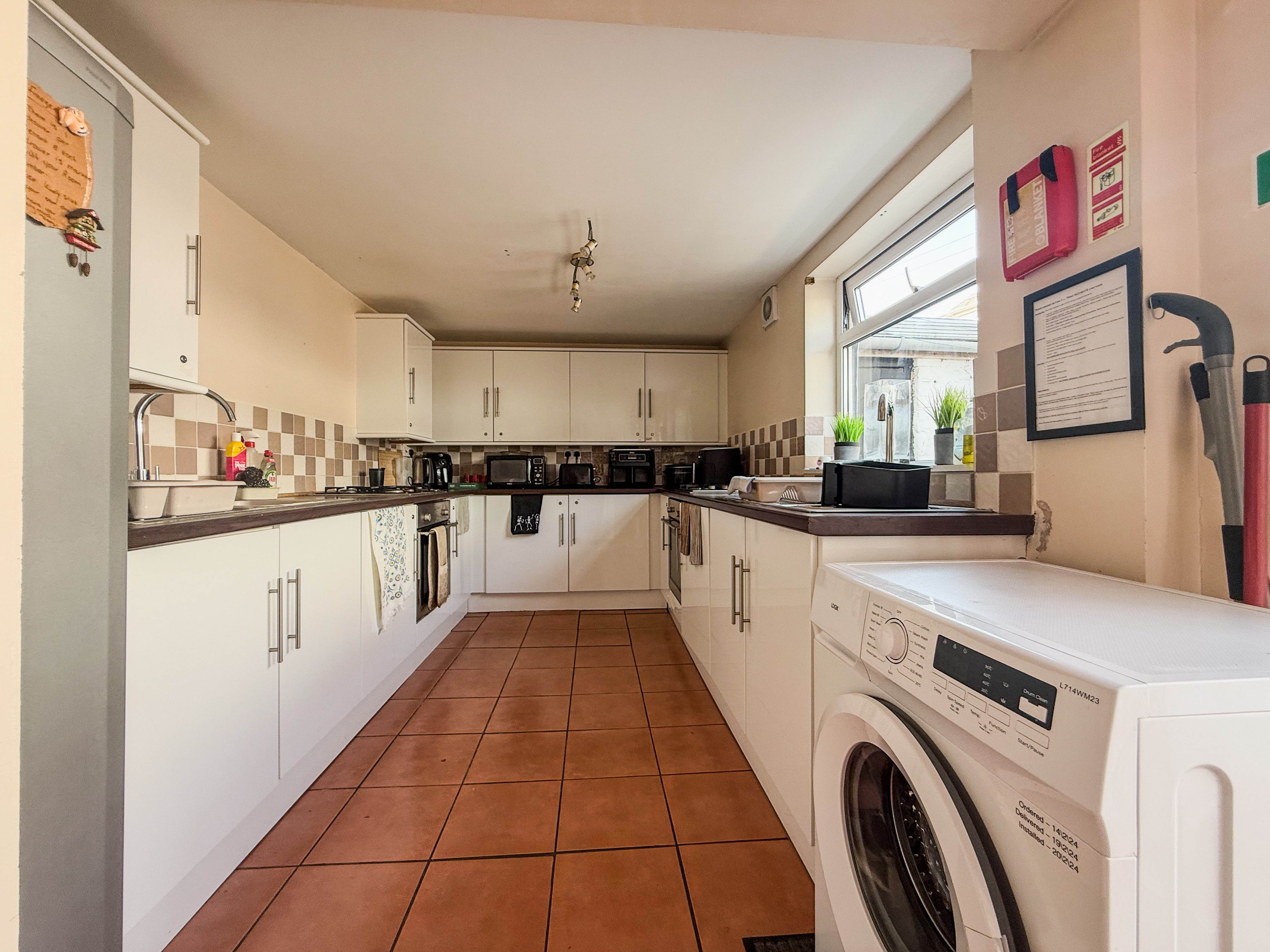 Room 3, Exmouth photo 5