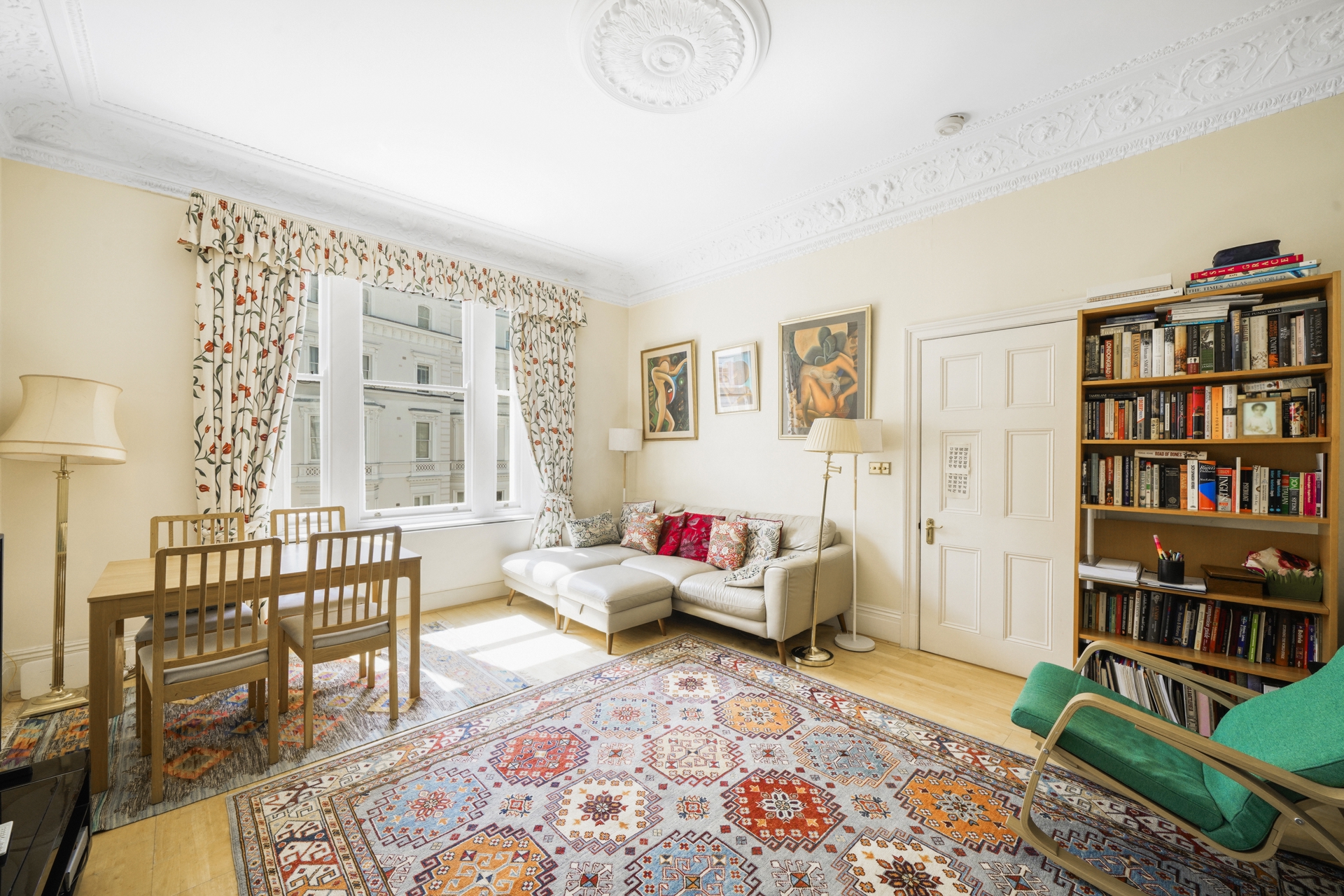 2 bedroom flat for sale 0