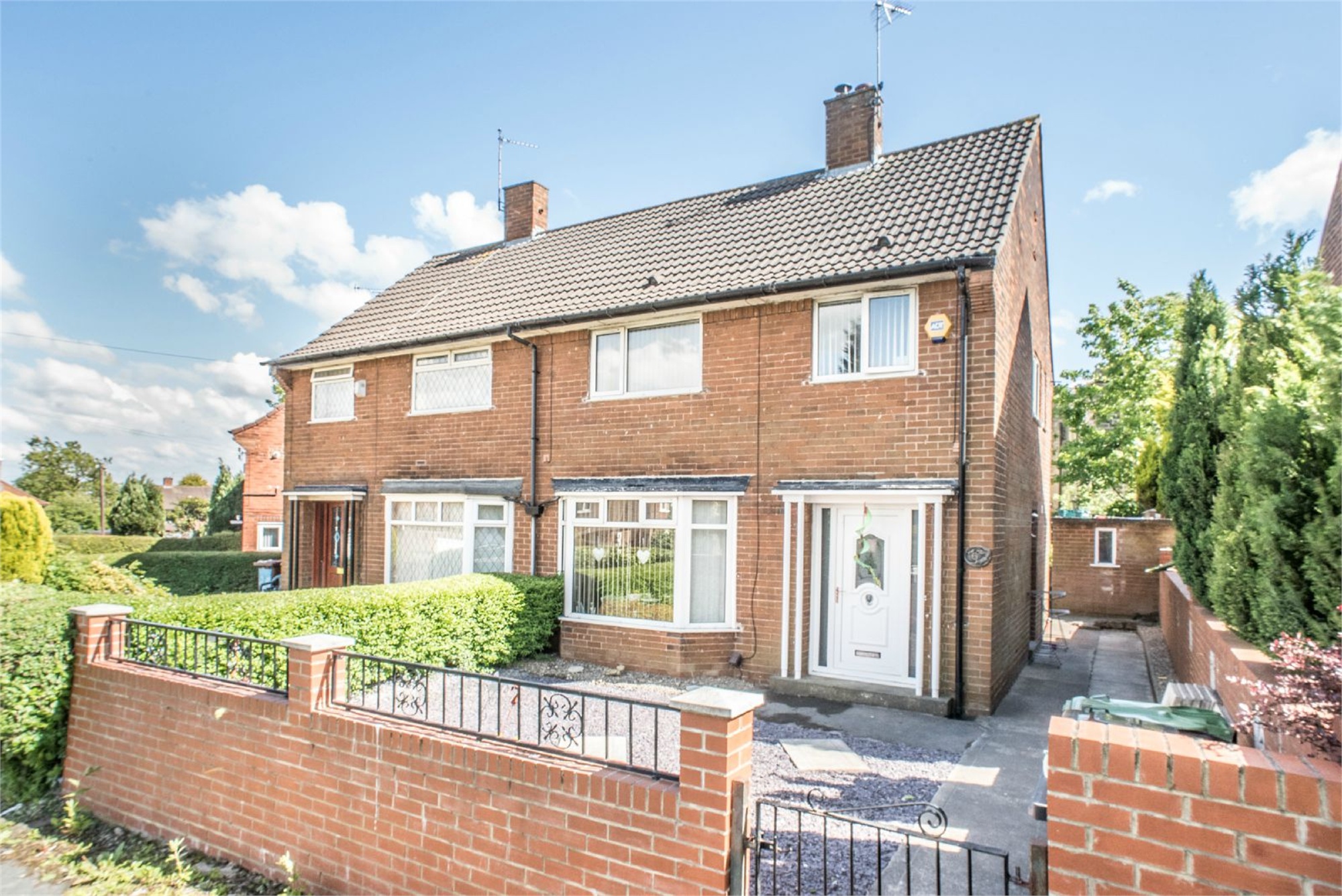 Free property report 6 Fearnville Close, Roundhay, Leeds, LS8 3HG Chimnie