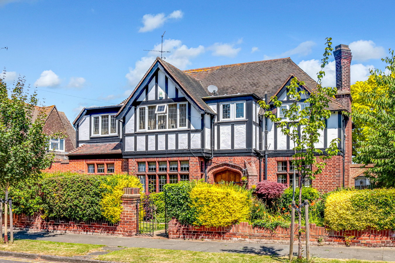 5 bedroom terraced house for sale in London