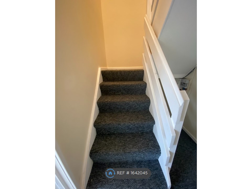 Photos of St. Kilda Bank, Broomlands, Irvine KA11 64077879