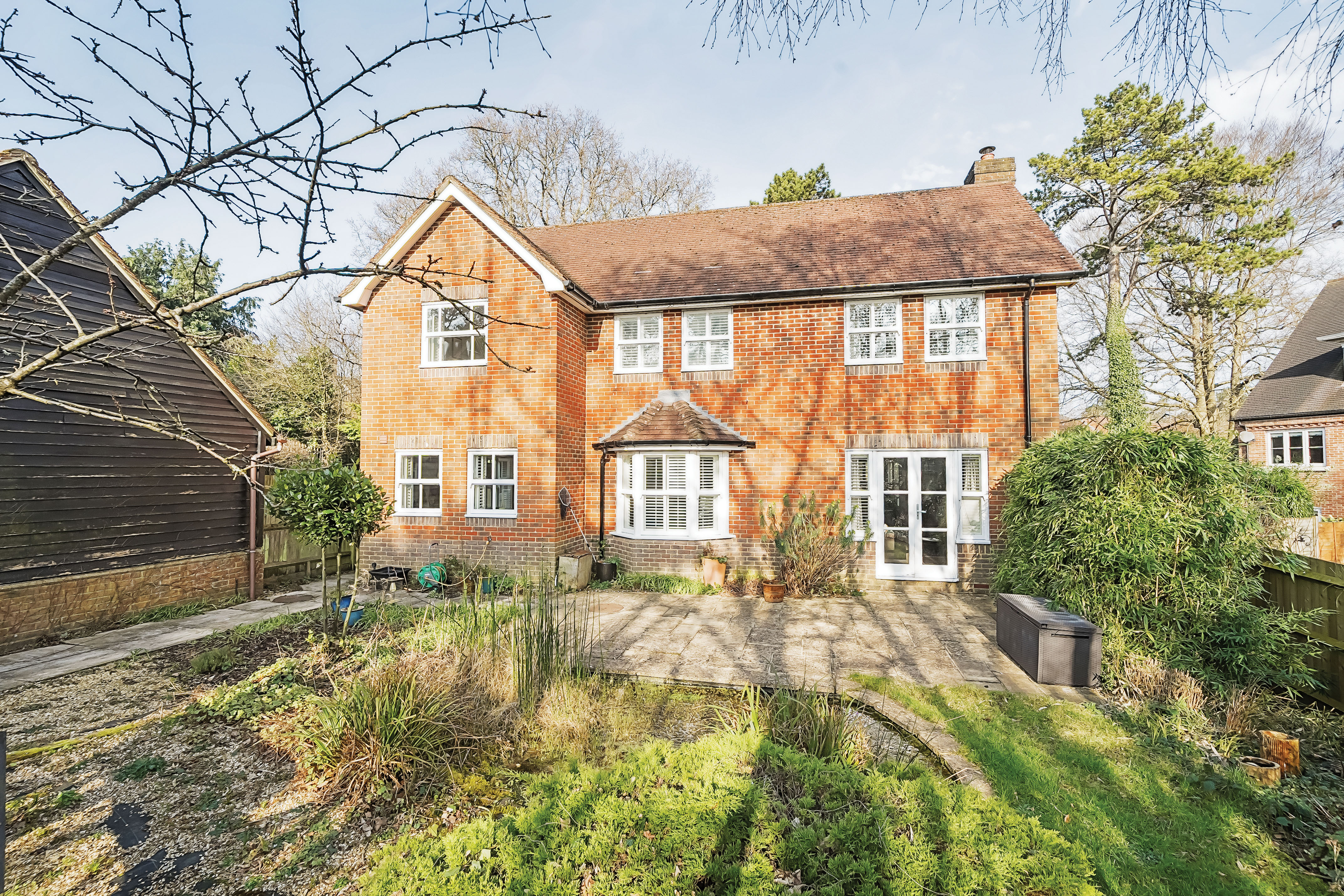4 bedroom detached house for sale 0