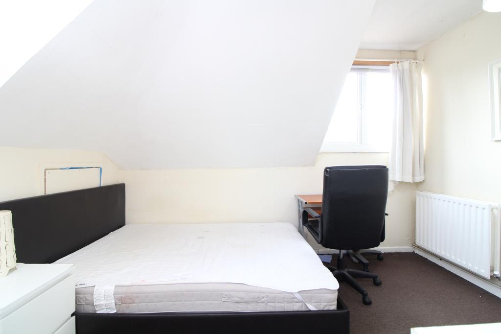 53, Belmont Road, Southampton photo 5