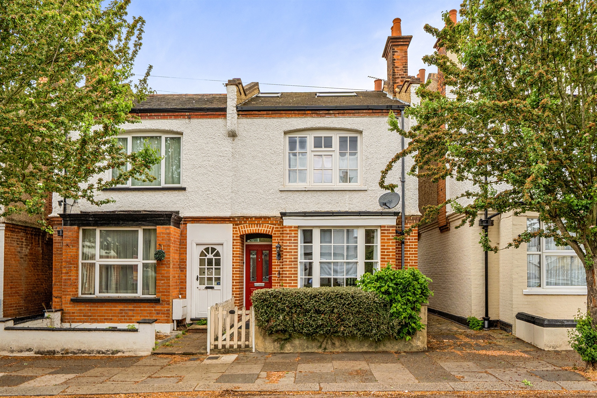 15 Kimberley Gardens, Enfield, EN1 3SW - listing photo