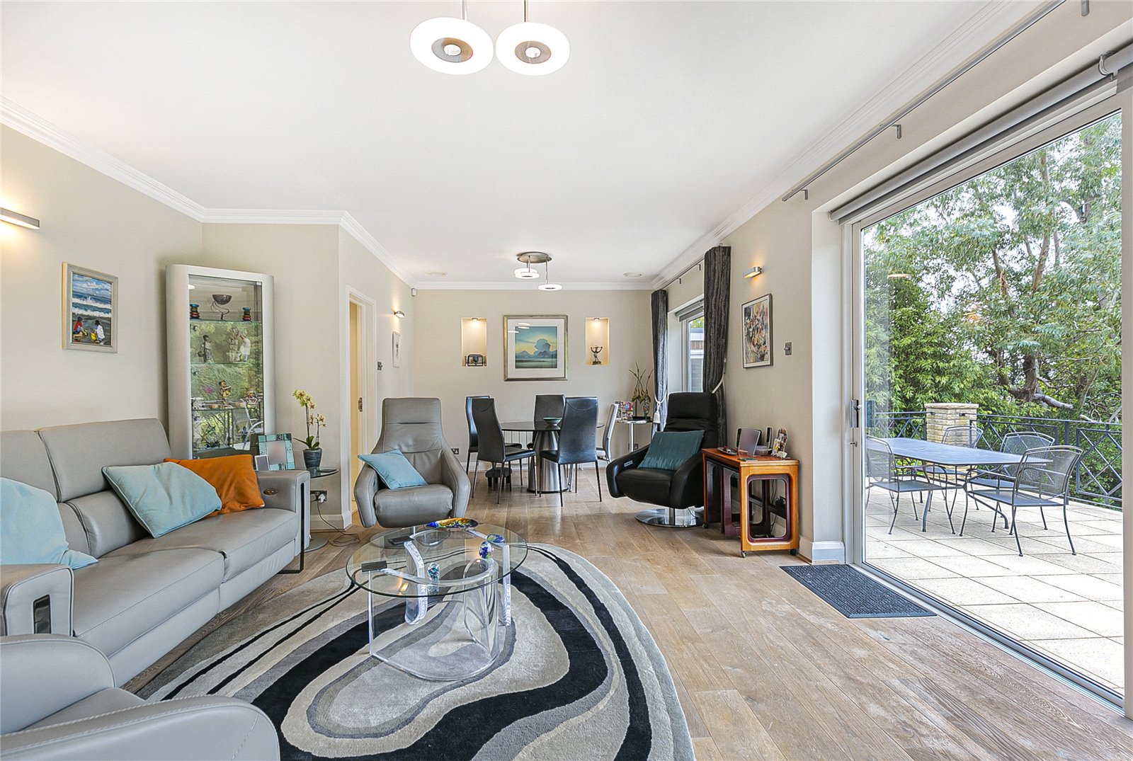 3 bedroom detached house for sale 0