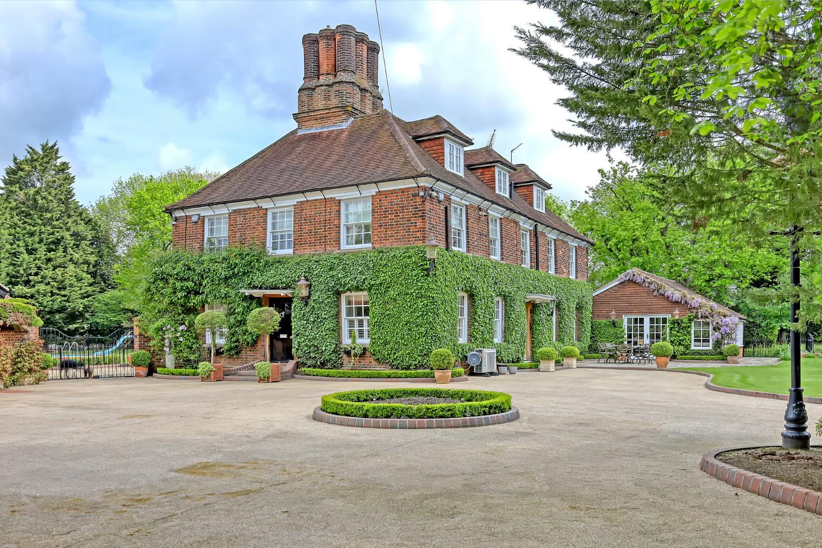 photos-of-ongar-road-kelvedon-hatch-brentwood-cm15-65957860