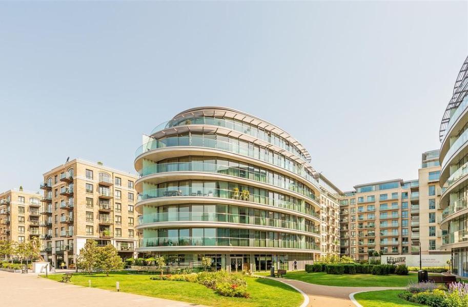 3 bedroom flat for sale 0