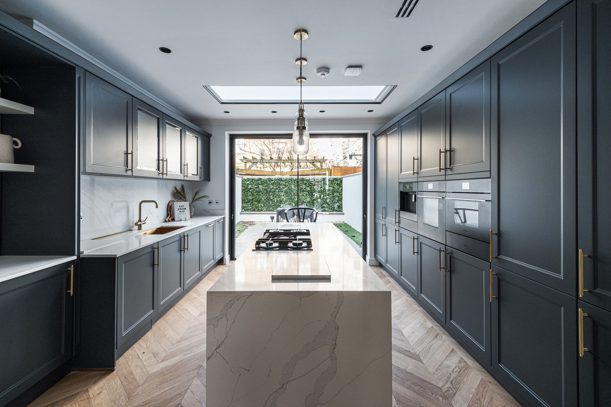 4 bedroom terraced house for sale 0