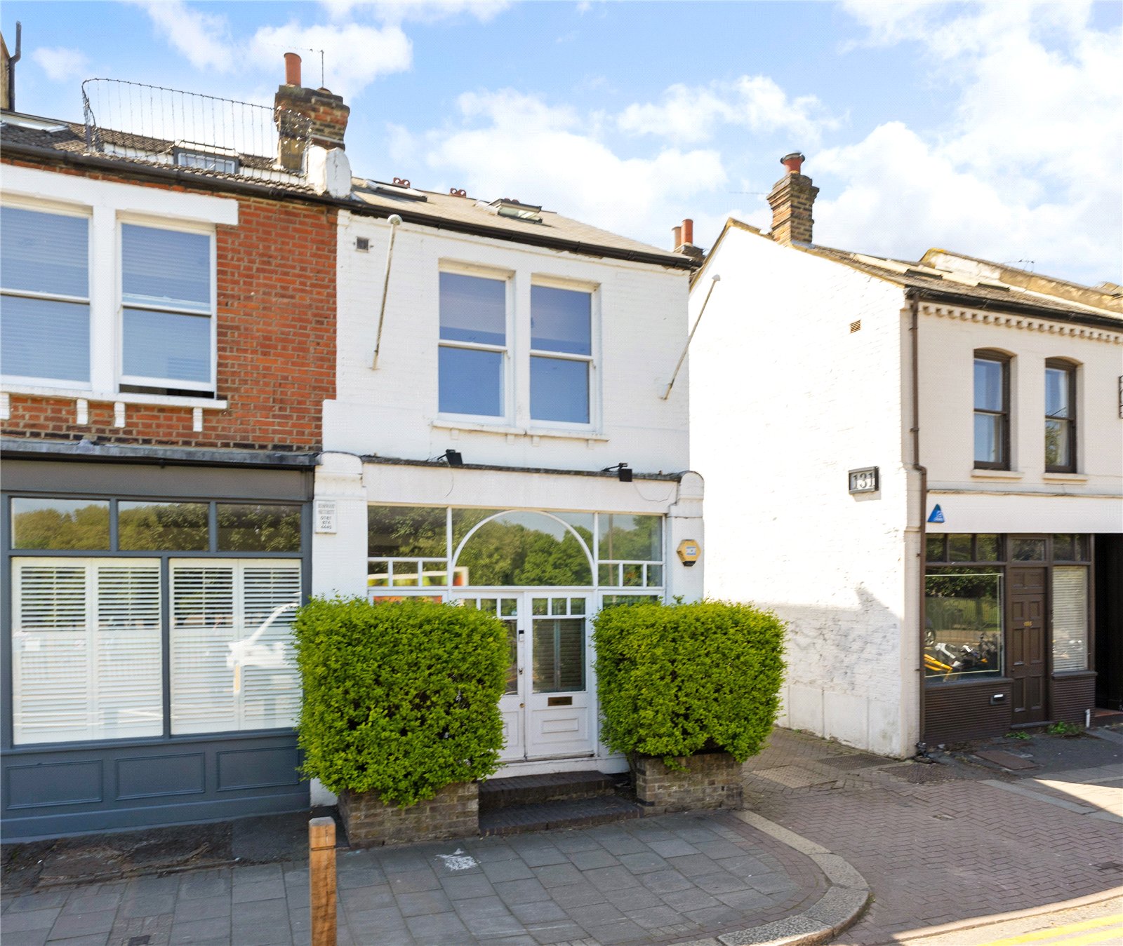 5 bedroom end terrace house for sale 0