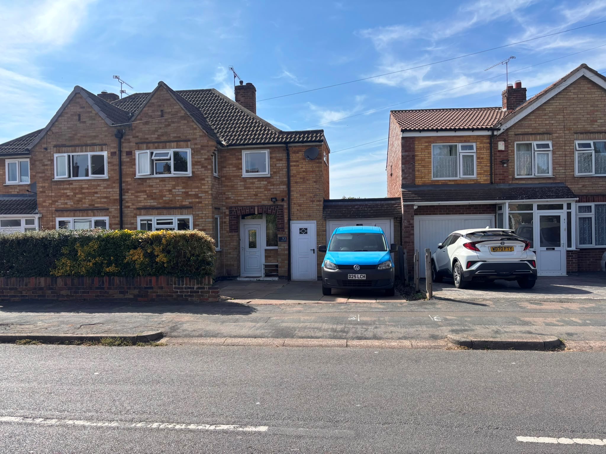 93, Wigston photo 2