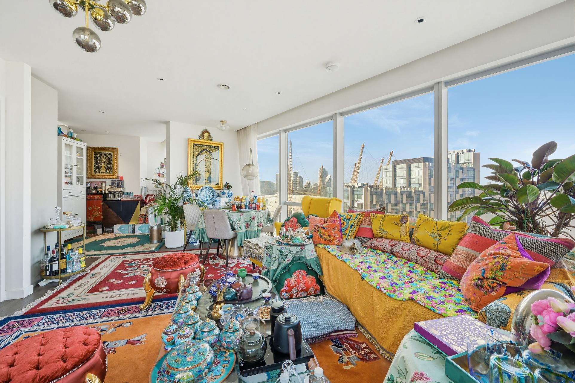 3 bedroom flat for sale 0