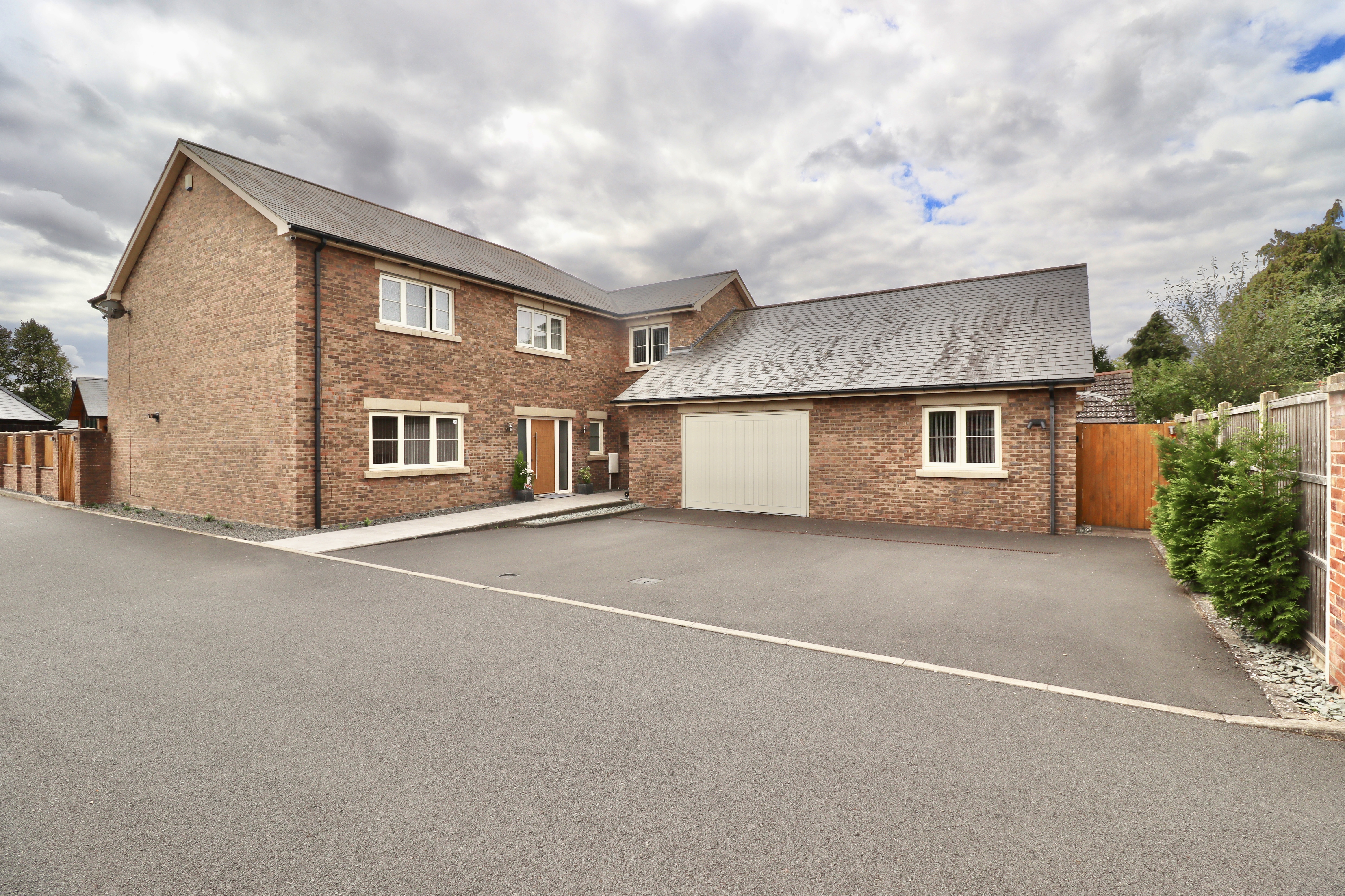 5-bed detached on 2, Foxes Lane, Lincoln, £735,000