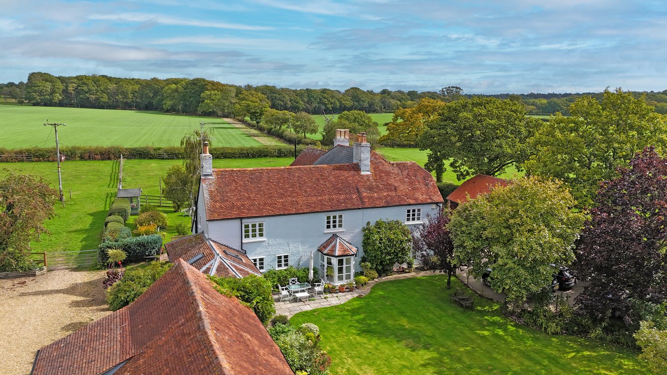 5 bedroom terraced house for sale in London