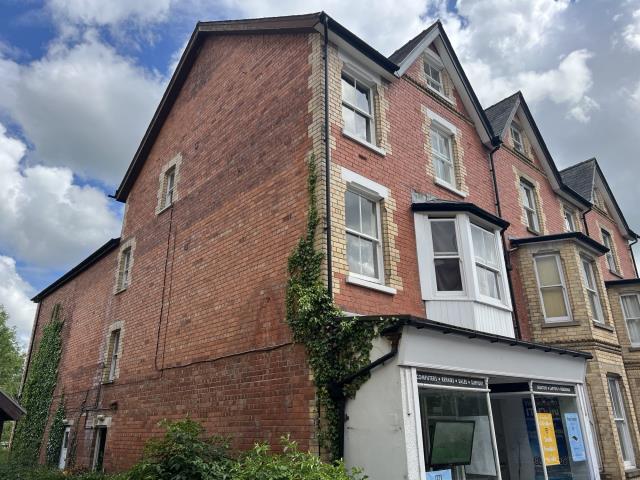 Flat 4 Bryntirion, Temple Street, Llandrindod Wells photo 2