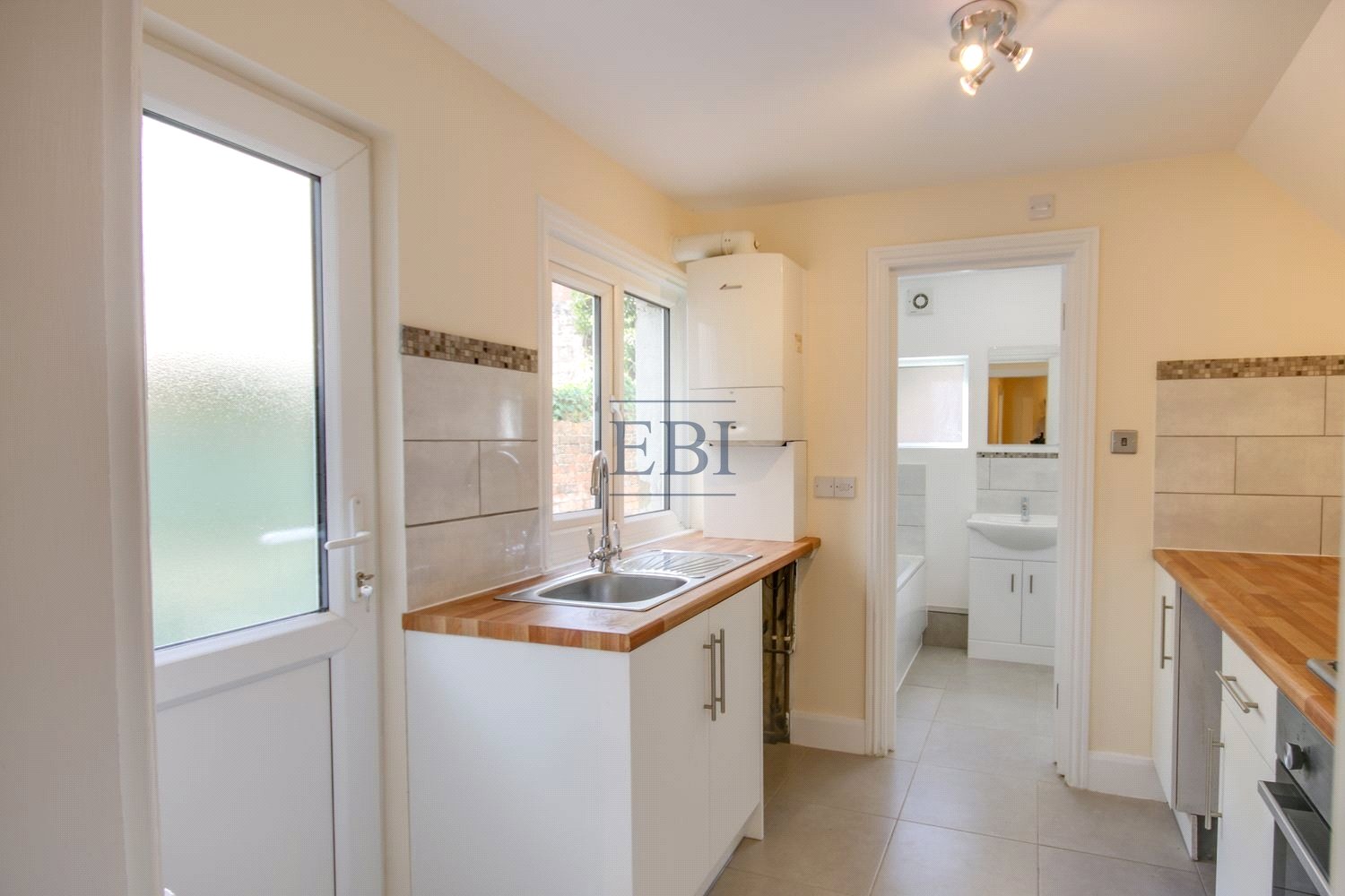 Flat 1, 138 Queens Road, East Sussex photo 4