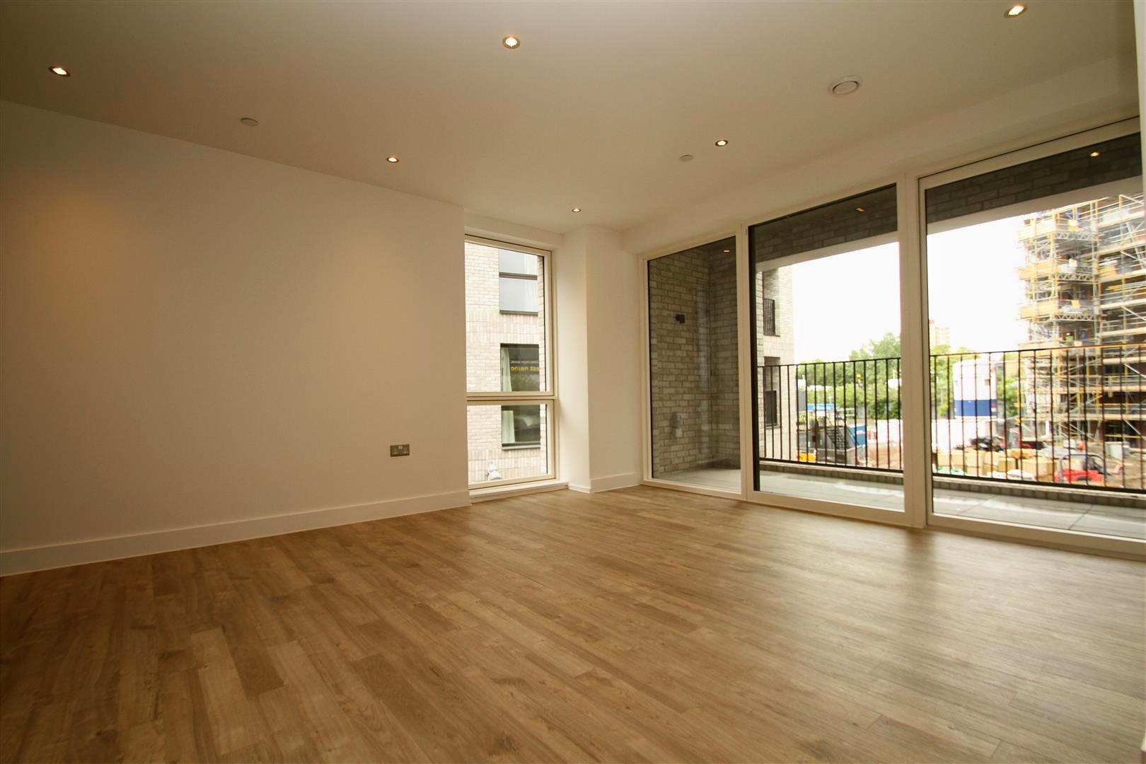 2-bed flat on Rookwood Way, London E3, £580,000