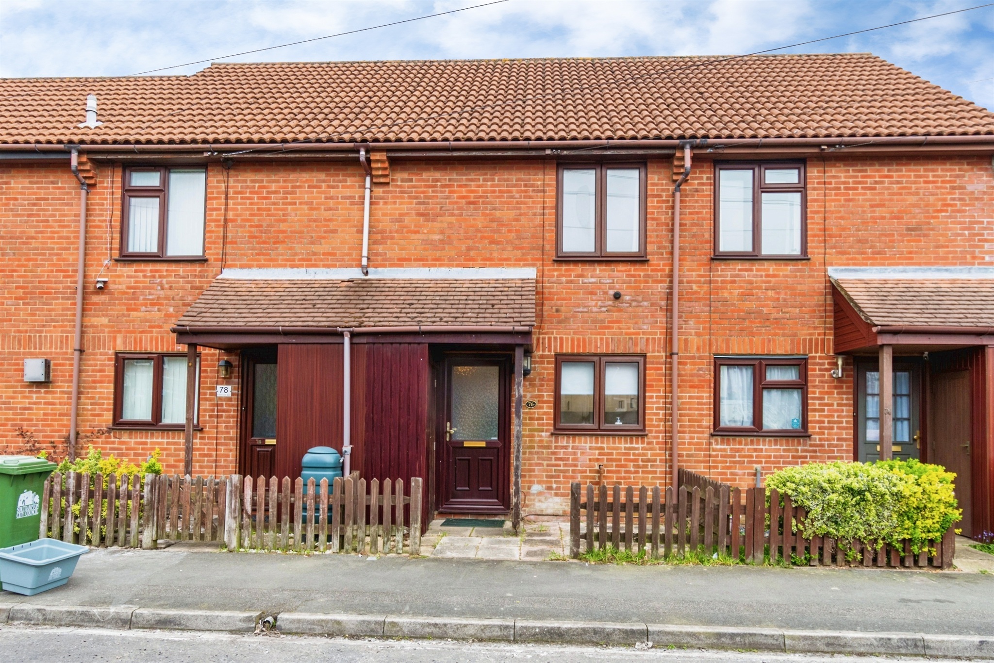 1-bed house on 76, St. Edmunds Road, Southampton, £190,000