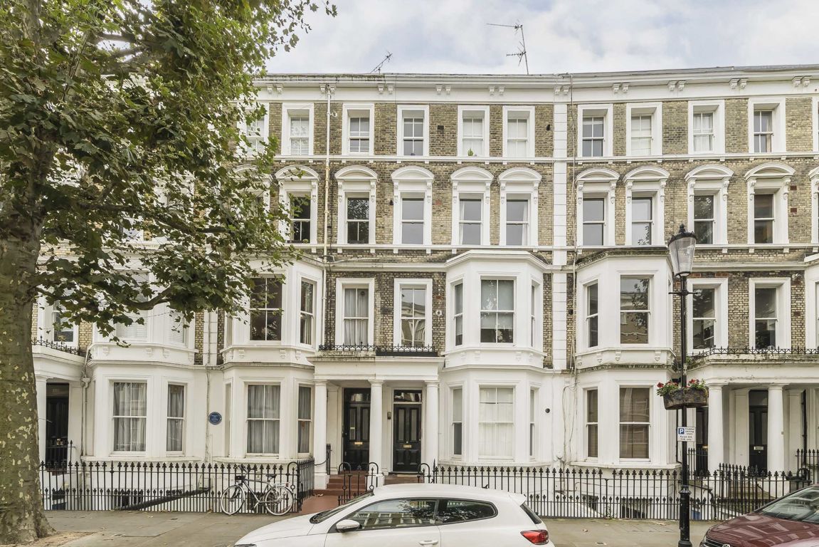 Flat 5, 23 Philbeach Gardens