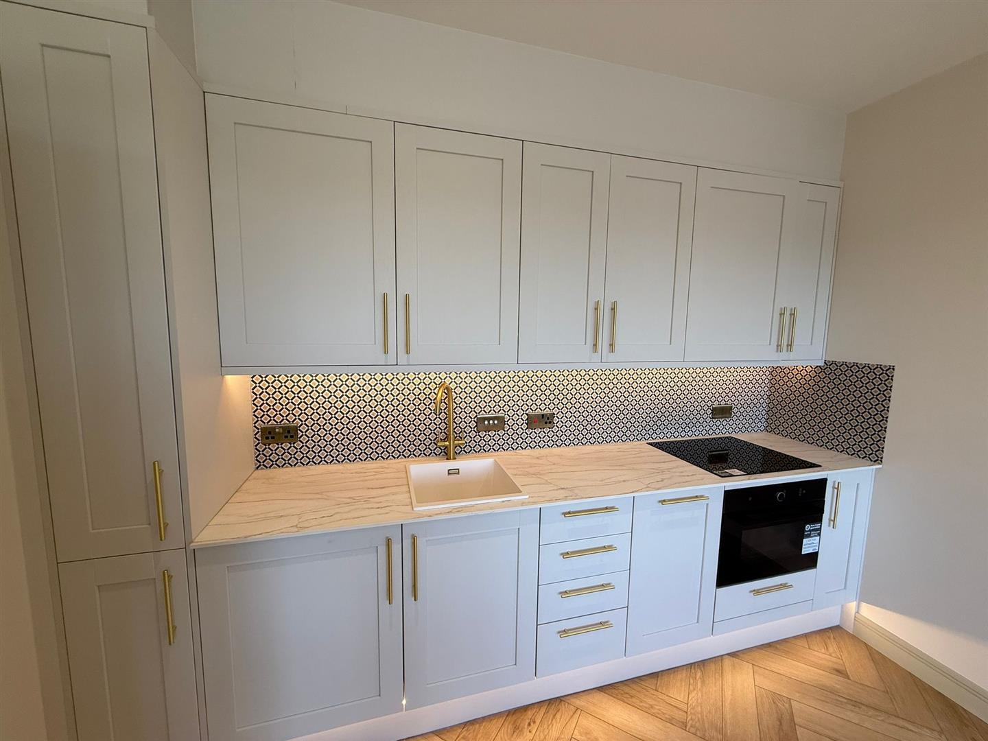 Flat 19 Spitfire House, 141 Davigdor Road, Hove photo 5