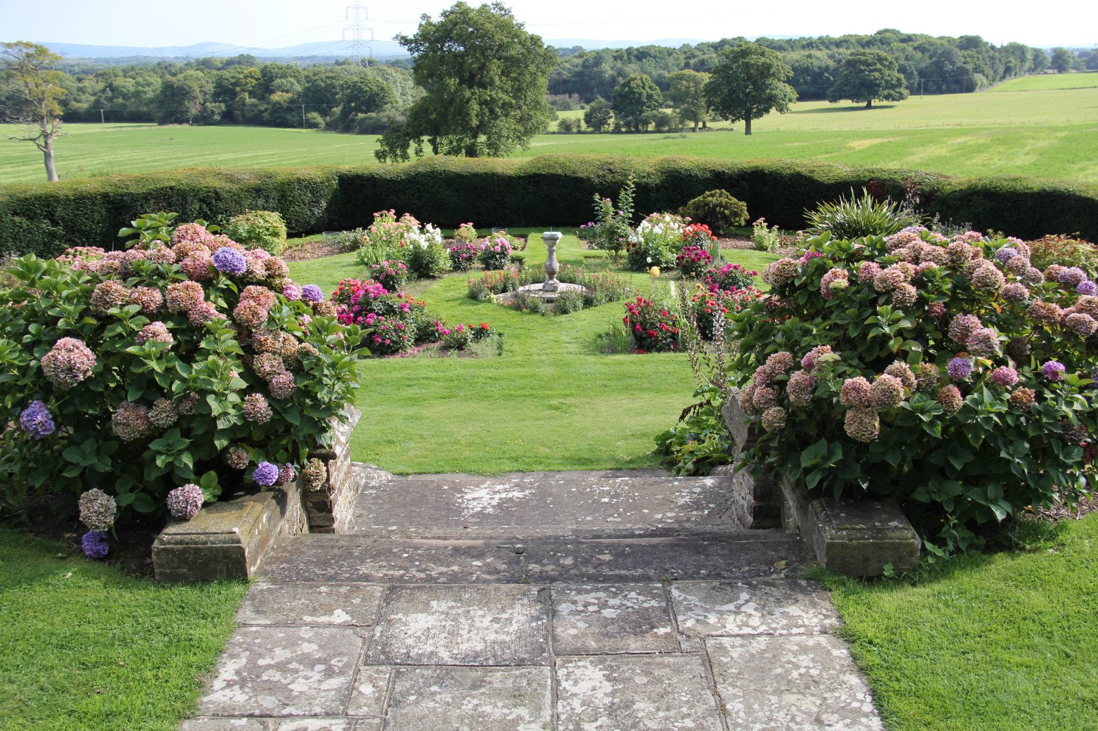 7 bedroom detached house for sale 0