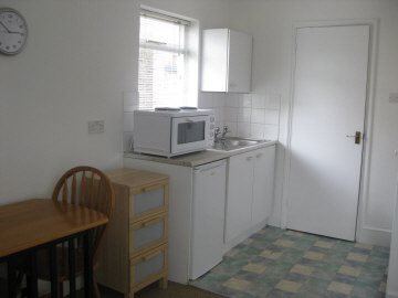 8@26, Teignmouth Road, Kilburn photo 5