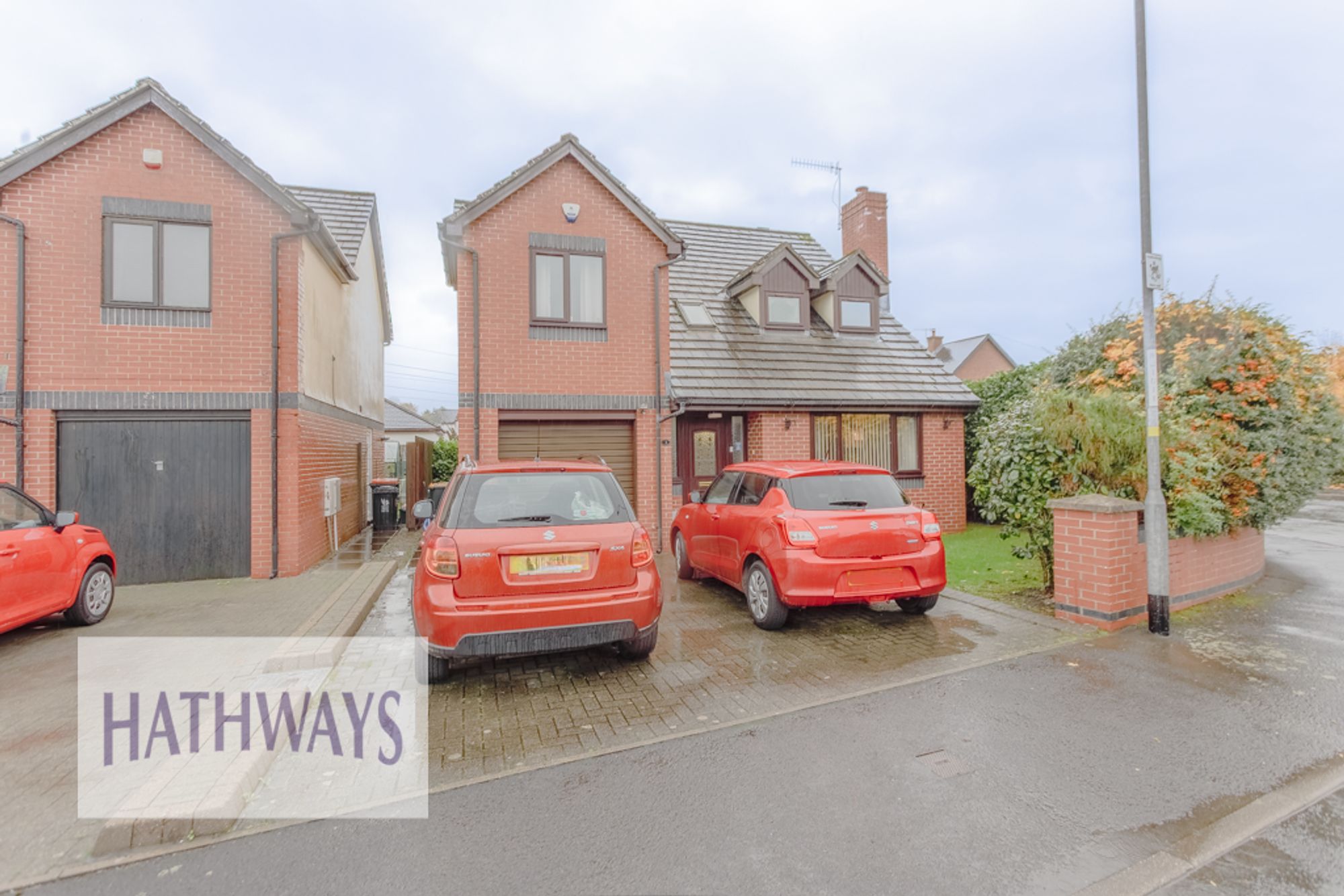 4-bed detached on The Hawthorns, Caerleon NP18, £375,000