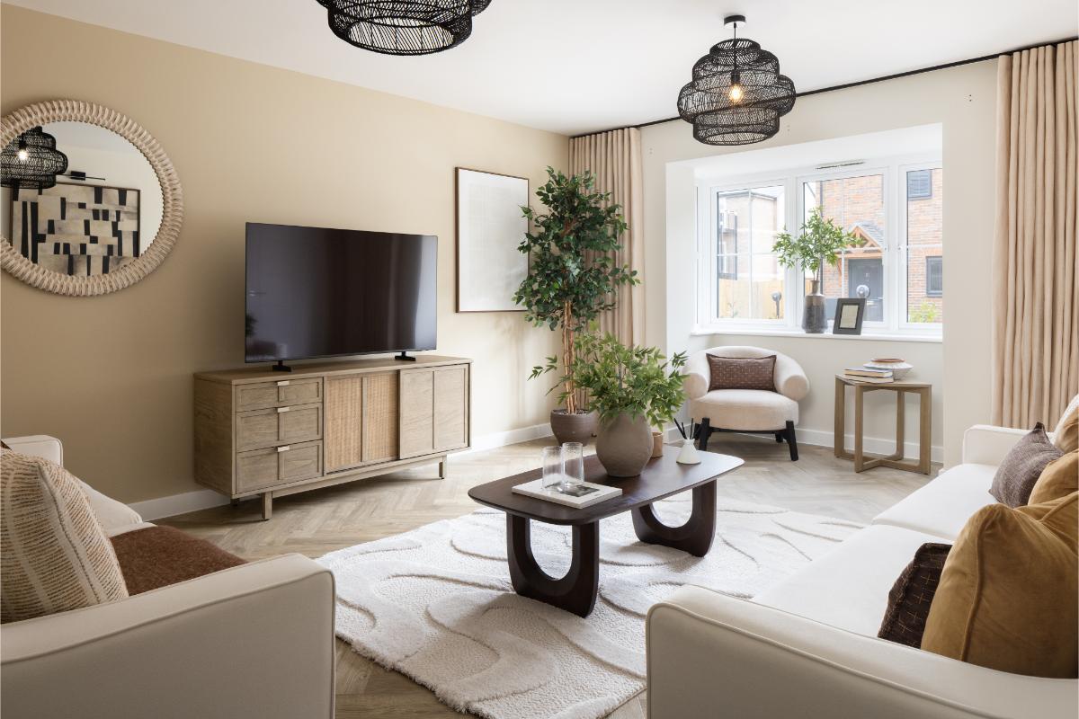 5 bedroom property for sale 0