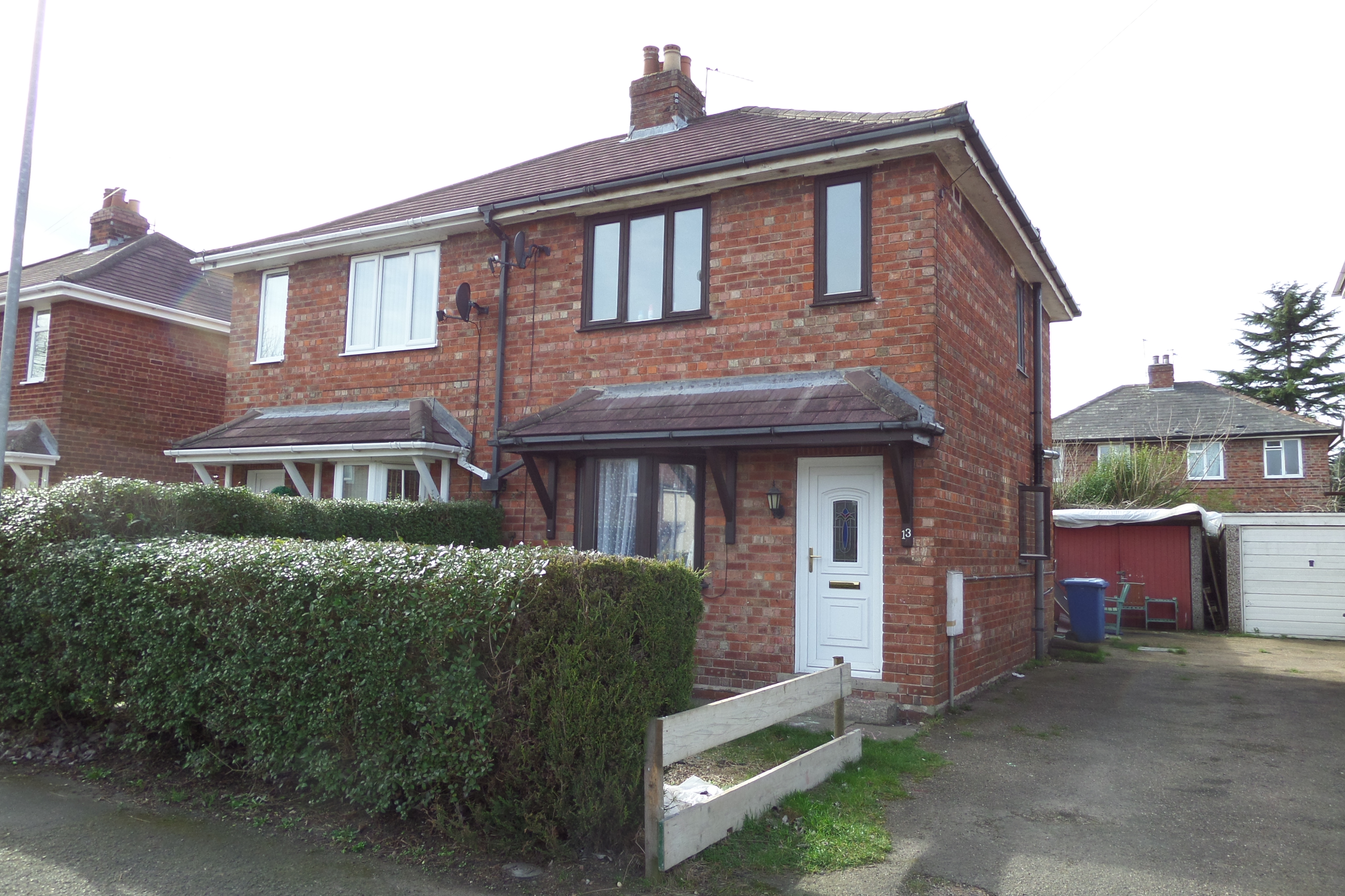 13, Queensfield, Gainsborough photo 2