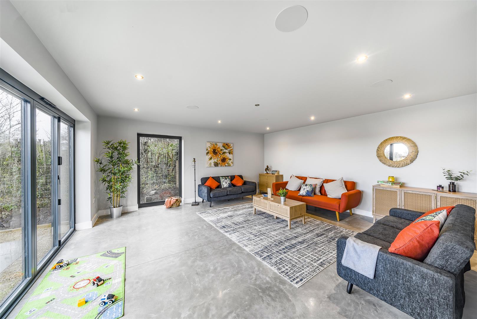 Photos of Dunkirk Hill, Devizes SN10 64743868 PrimeLocation