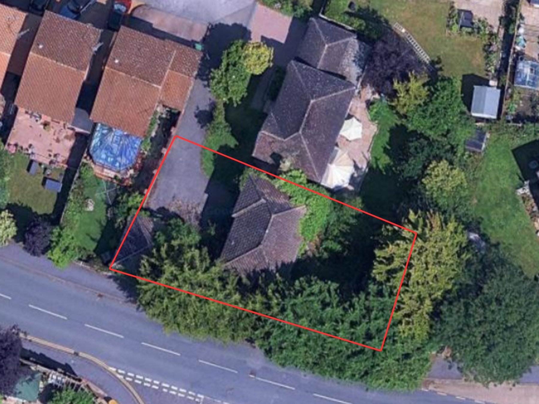 20, Tansy Close, Surrey photo 4