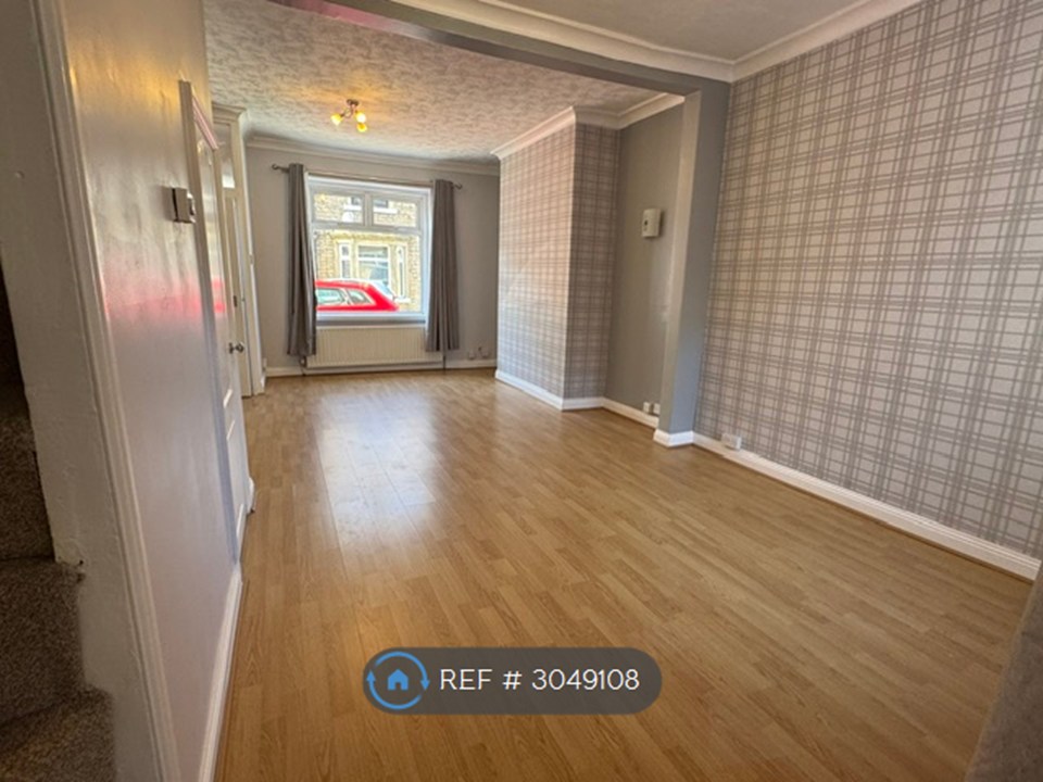 Yeoman St, Redcar photo 4