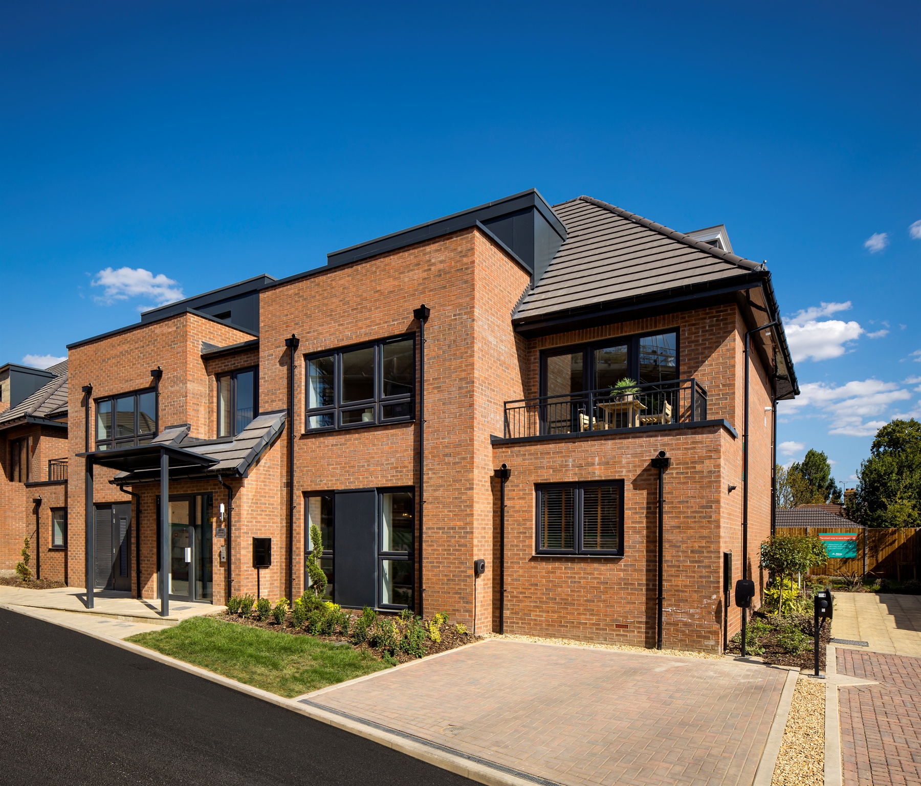 3-bed flat on Plot 5, The Greenhurst, Newbury Mews, Ilford, £435,000