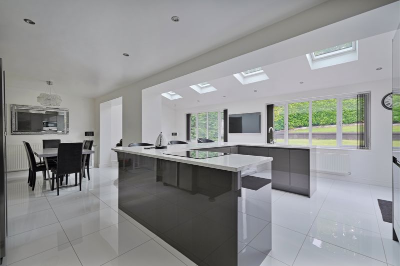 4-bed house on 48, Moorthorpe Rise, Sheffield, £490,000