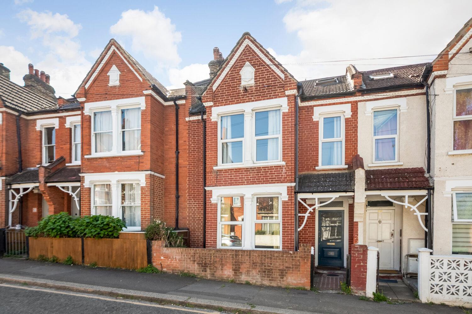 6 bedroom terraced house for sale 0
