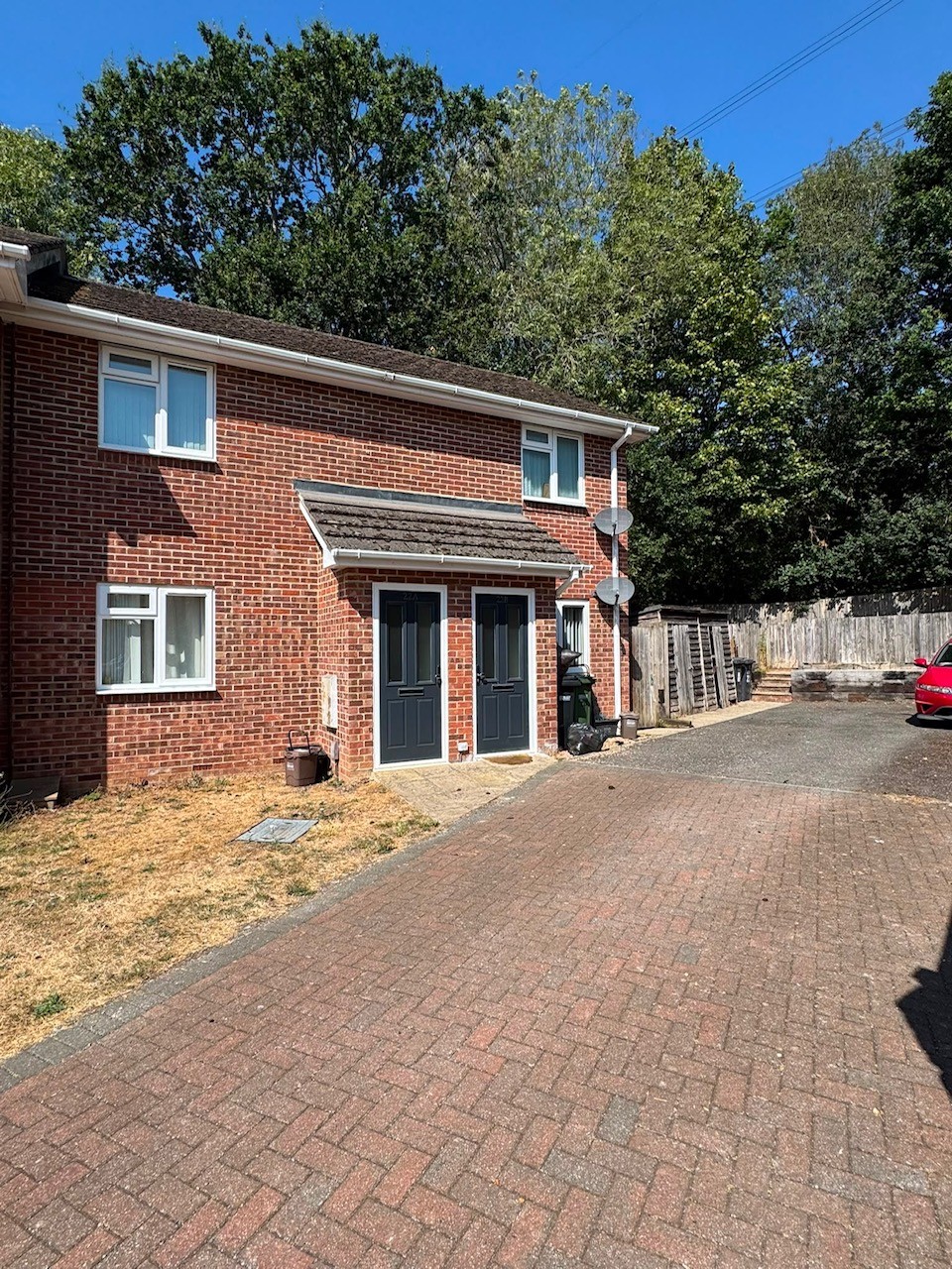 22a, Birch Grove, Eastleigh photo 2