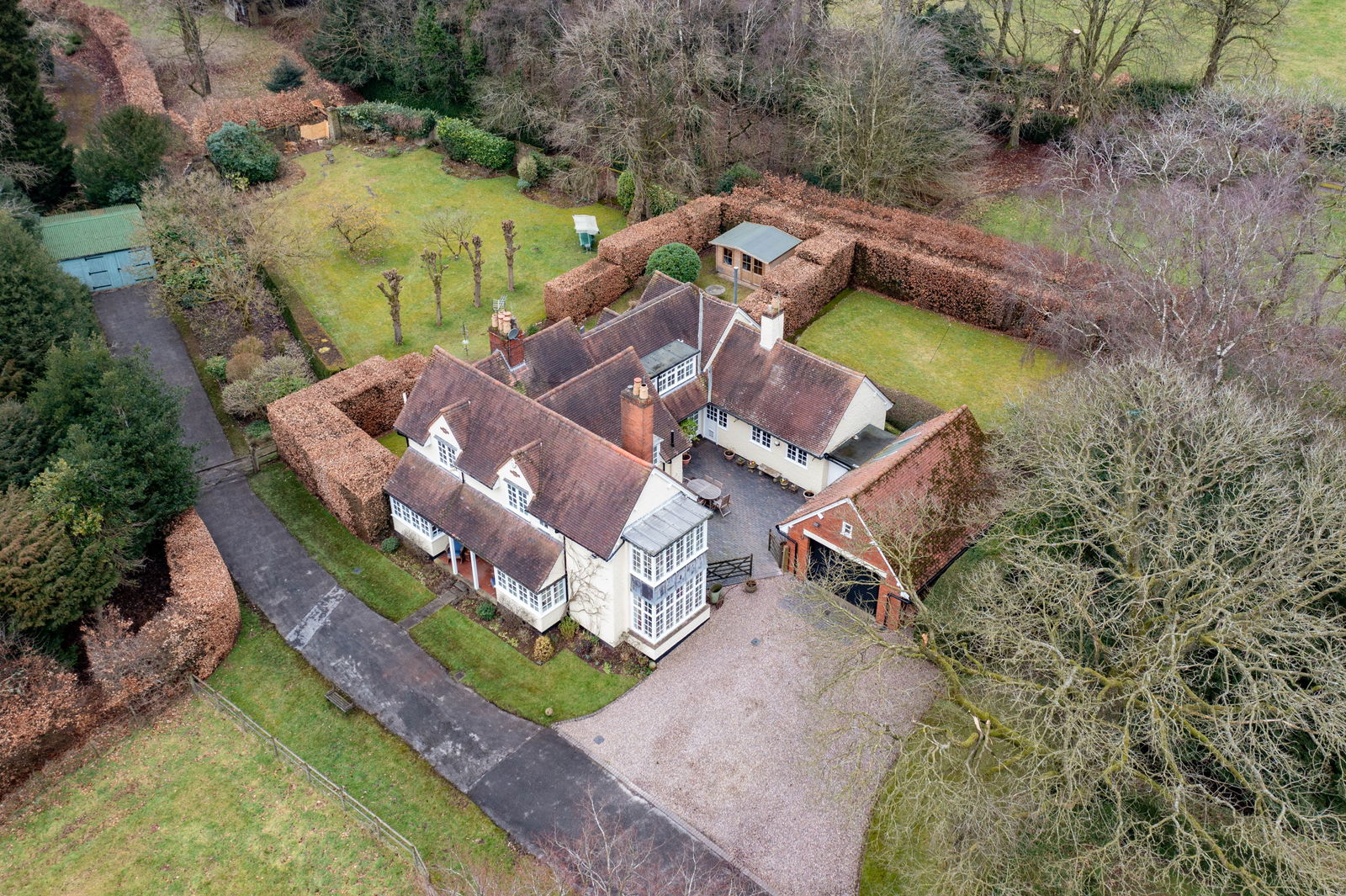 3 bedroom flat for sale