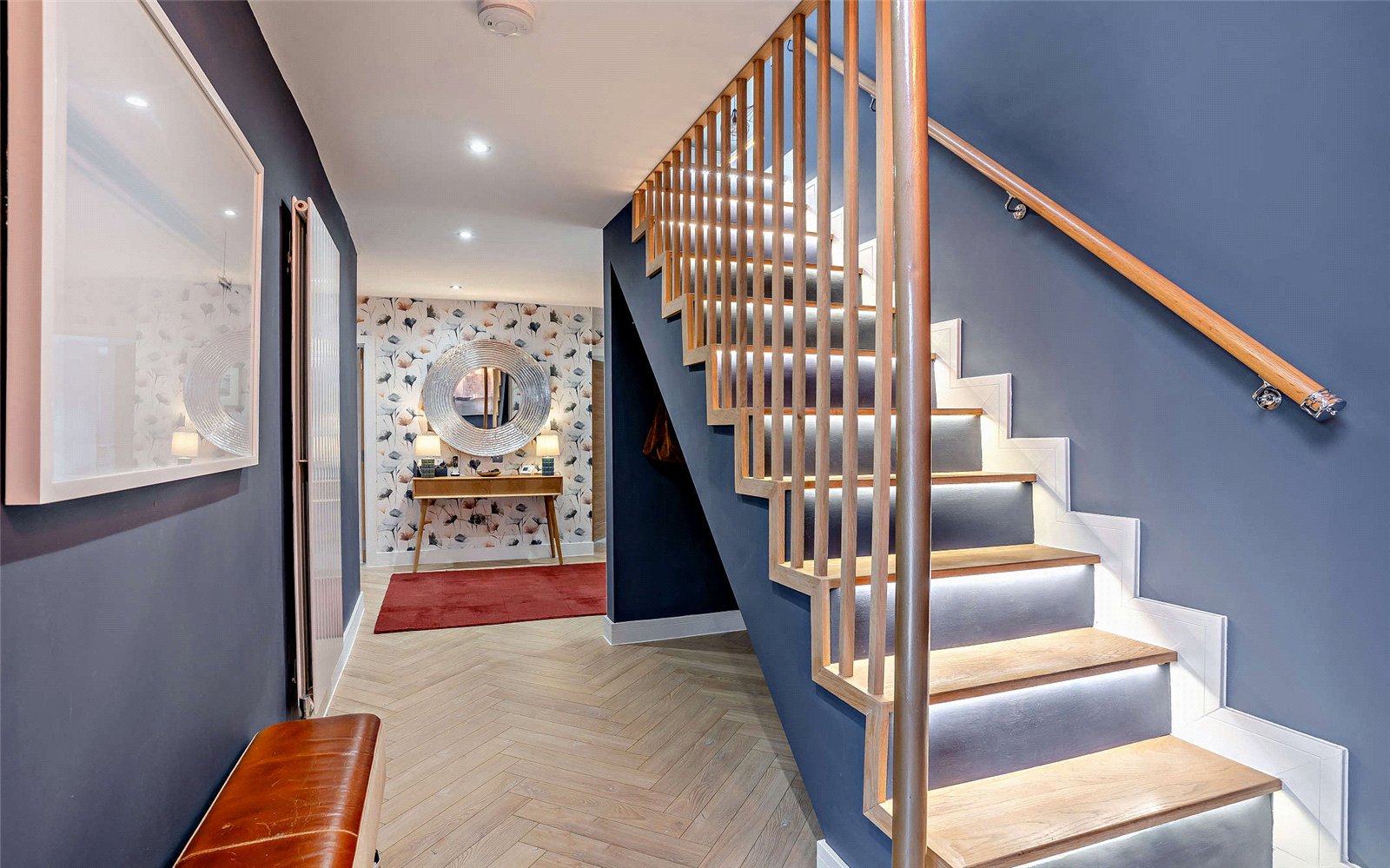 4 bedroom detached house for sale 0