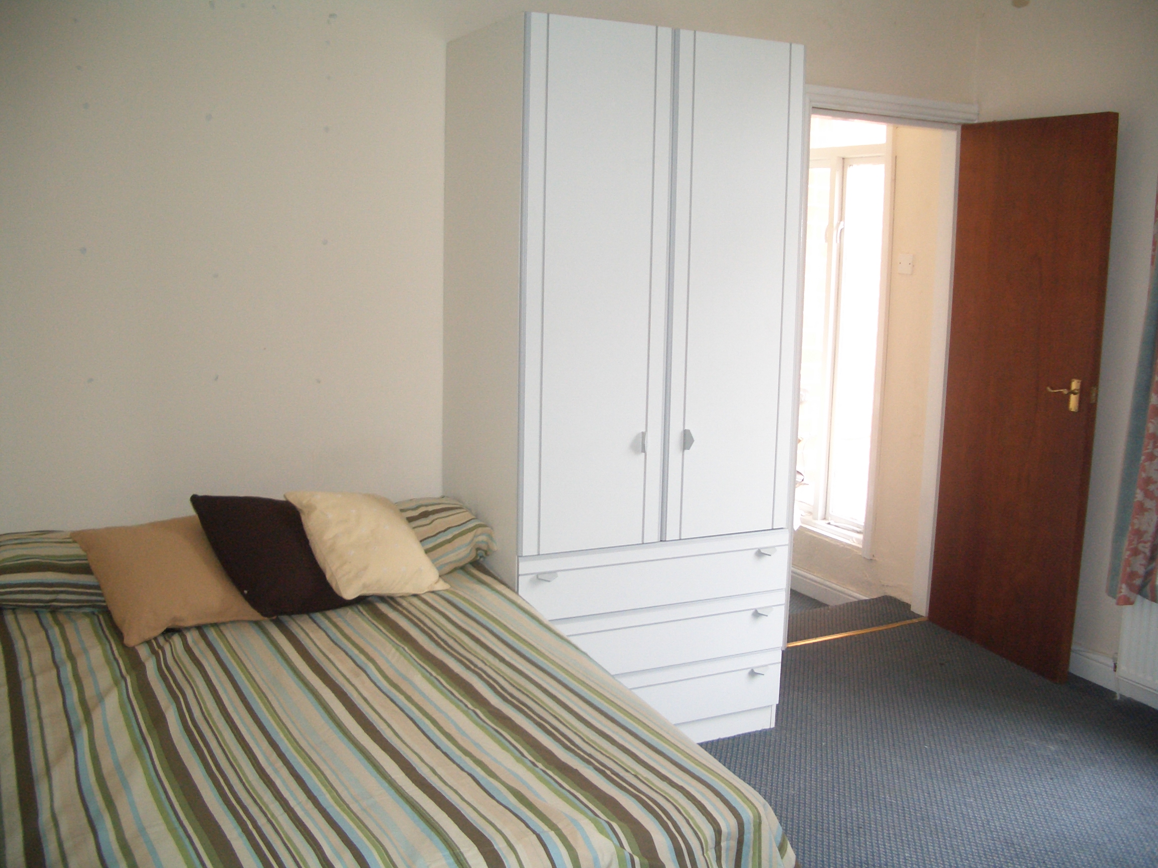 7 KR F2, Flat 2, 7 Kelso Road, LS2 9PR, Leeds photo 5