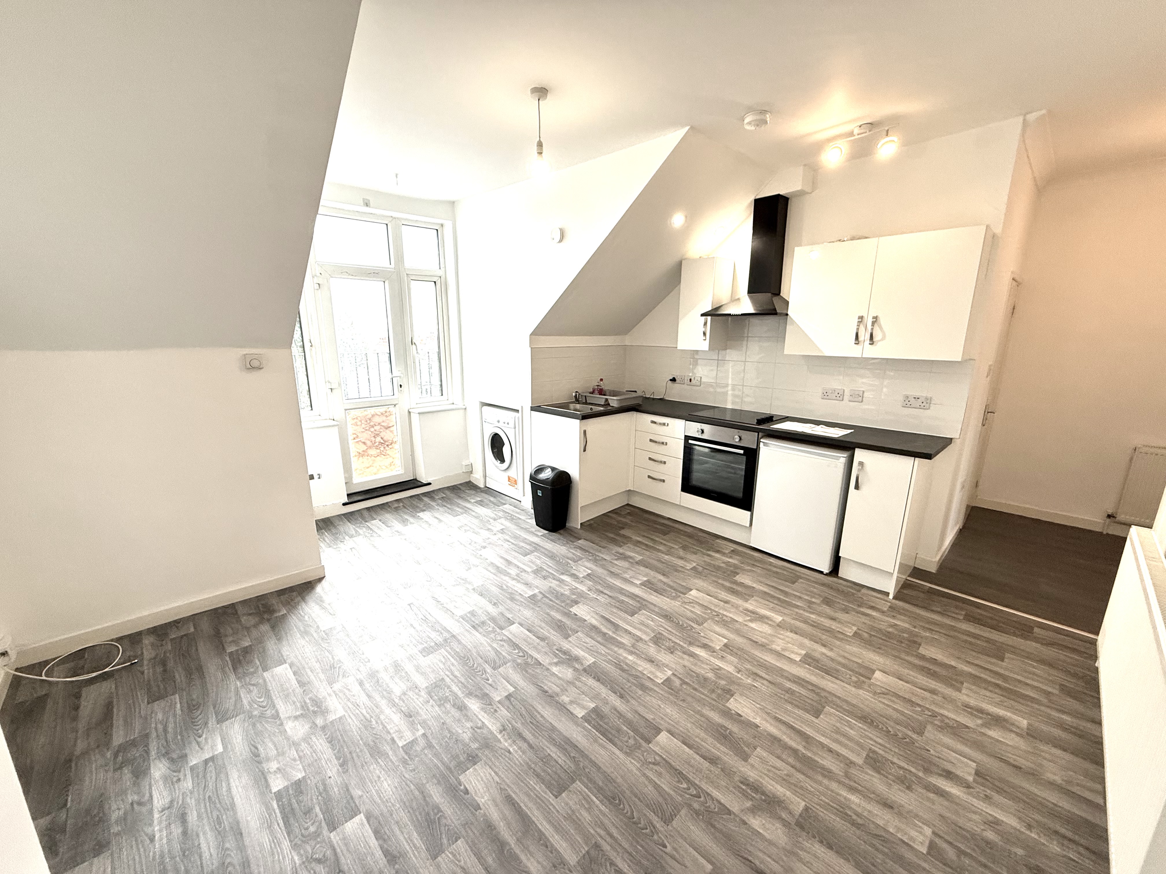 Genesta Road, Westcliff-on-Sea photo 5