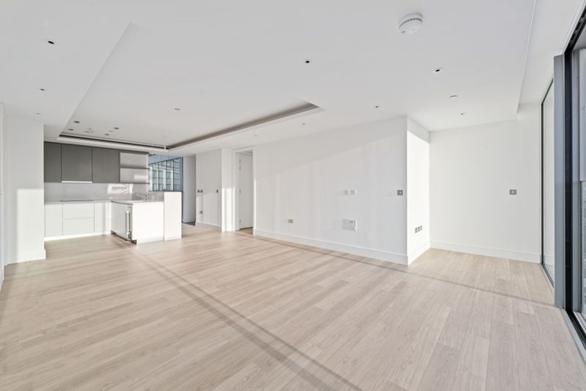 2 bedroom flat for sale 0