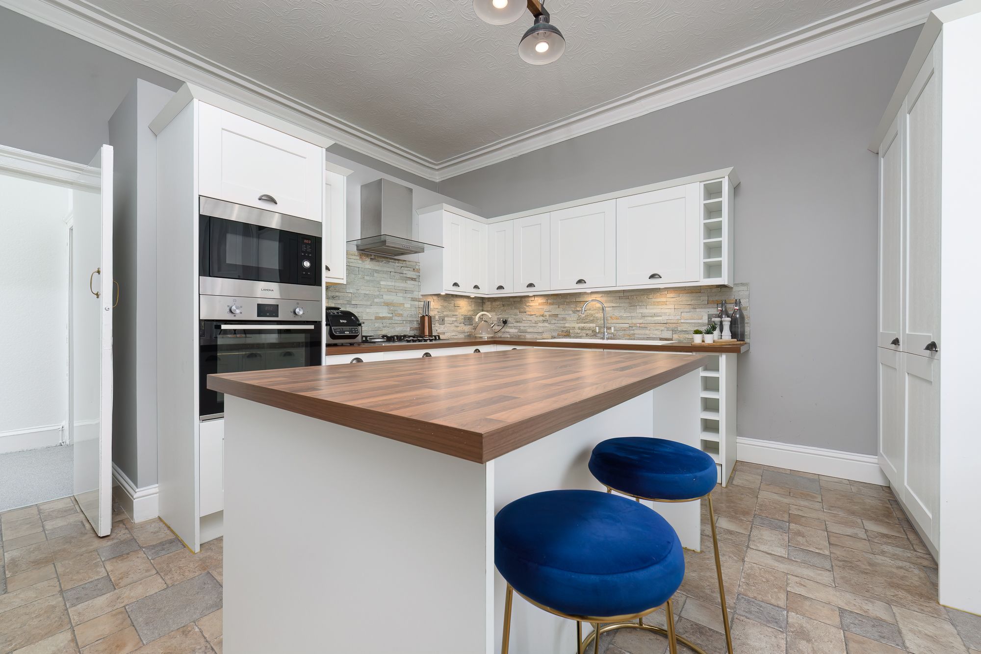 4-bed flat on Flat 2, 50 Kelly Street, Greenock, £210,000