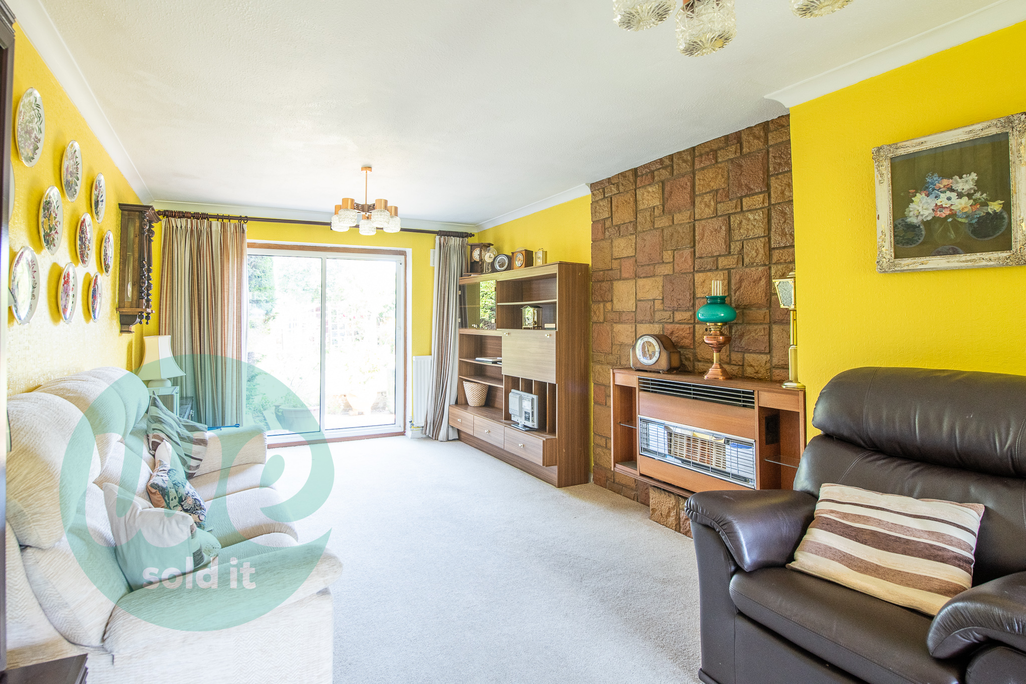 Photos of Elmhurst Road, Aylesbury HP20 61731353 PrimeLocation