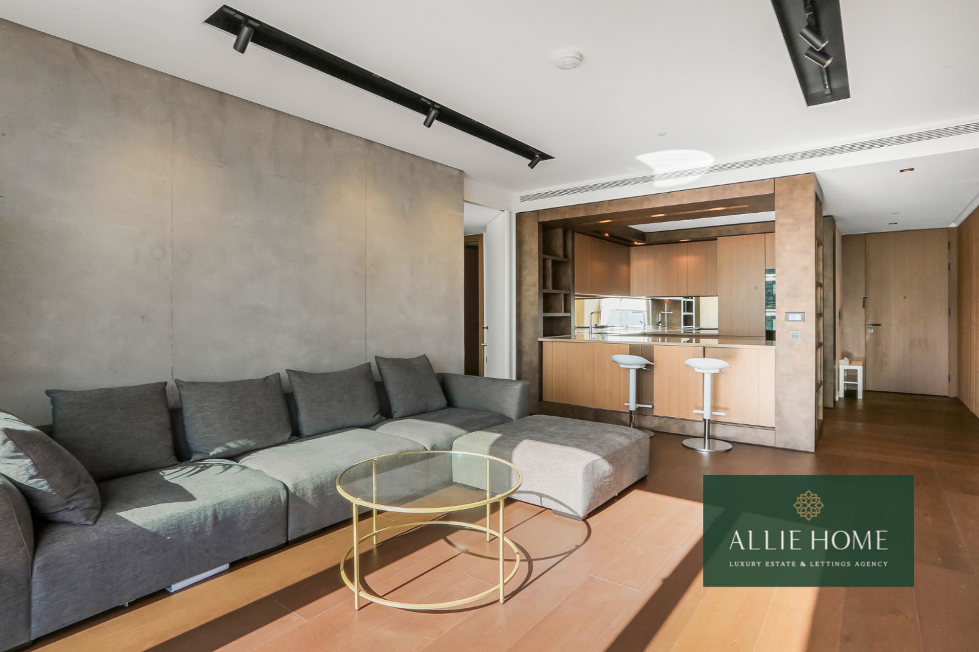 2 bedroom flat for sale 0